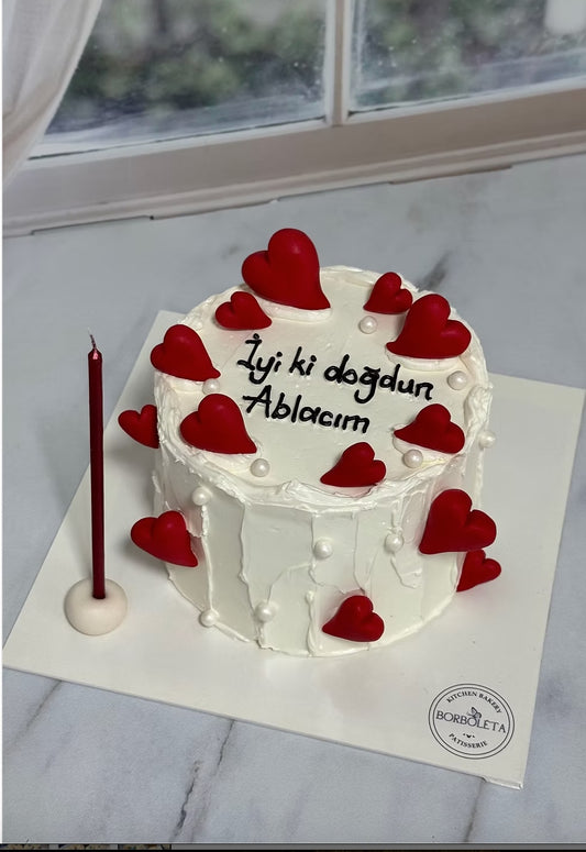 Kırmızı Kalpli Yazılı Pasta