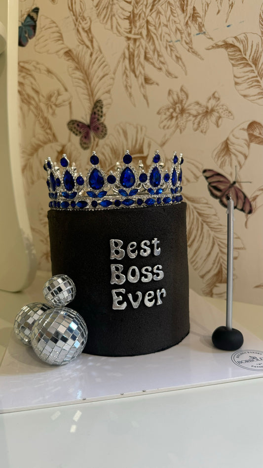 Best Boss Ever Simli Taçlı Pasta