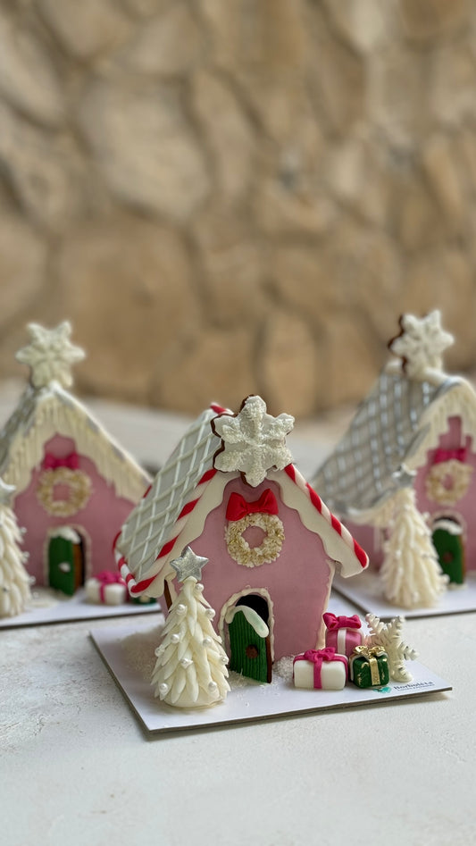 Pembe Mini Gingerbread House