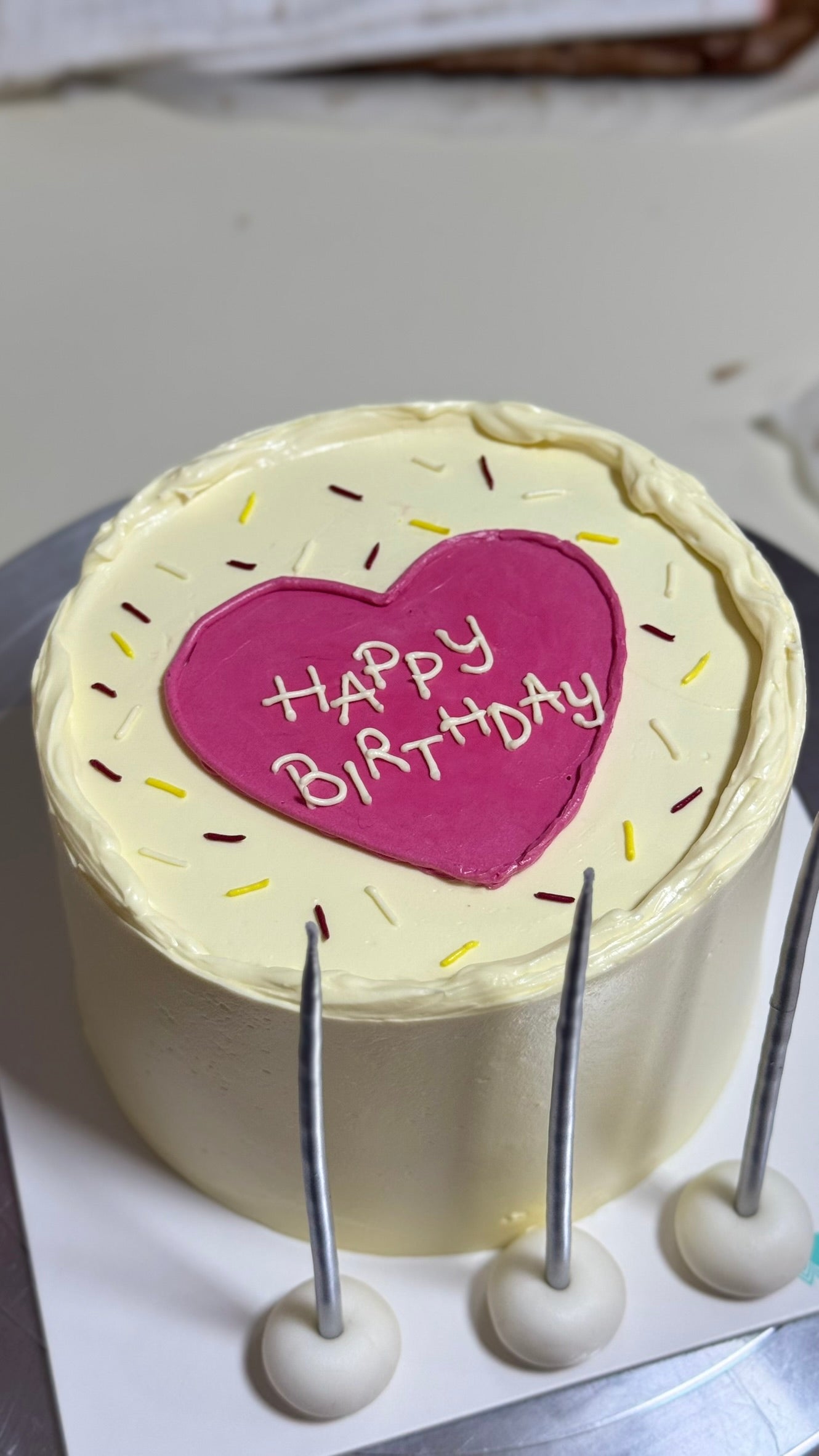 Happy Bırthday Kalpli Pasta