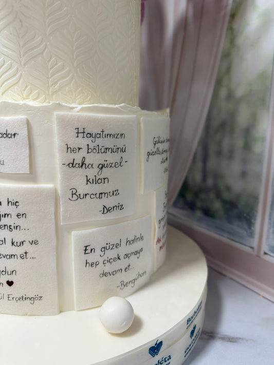 Notes of Love Tasarım Pasta