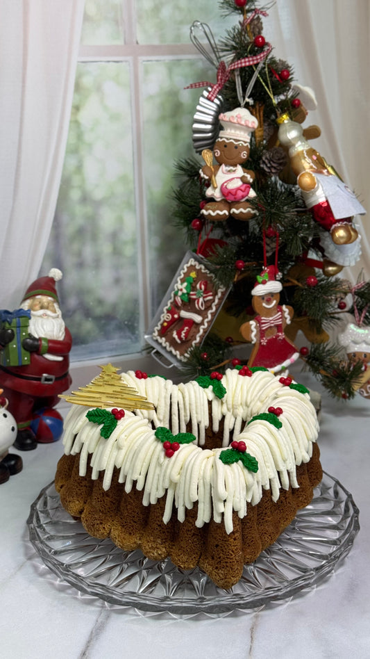 Kalp Şeklinde Yılbaşı Konseptli Bundt Cake