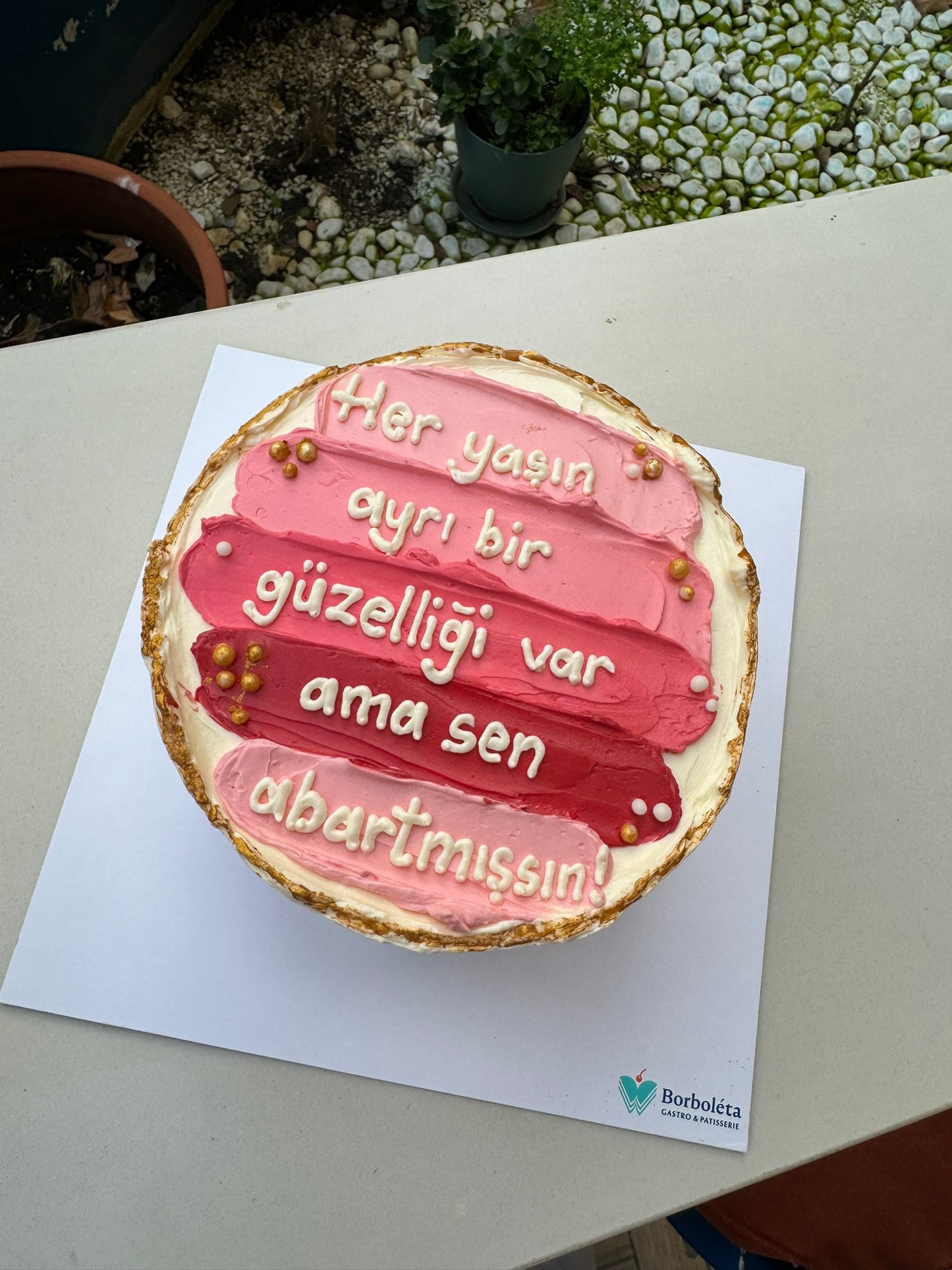 Renk Geçişli Yazılı Pasta