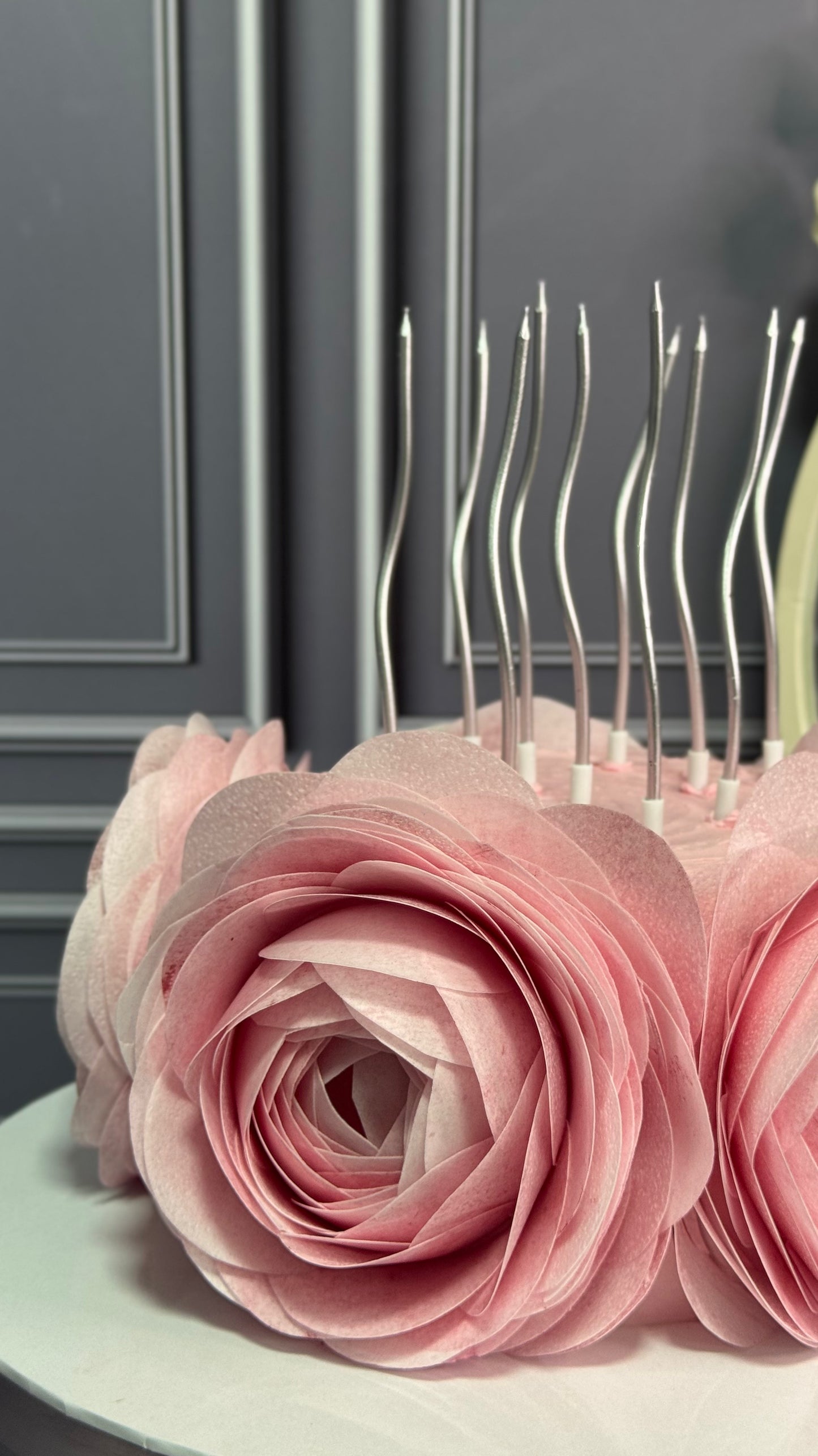 Pembe 3 Boyutlu Güllü Pasta