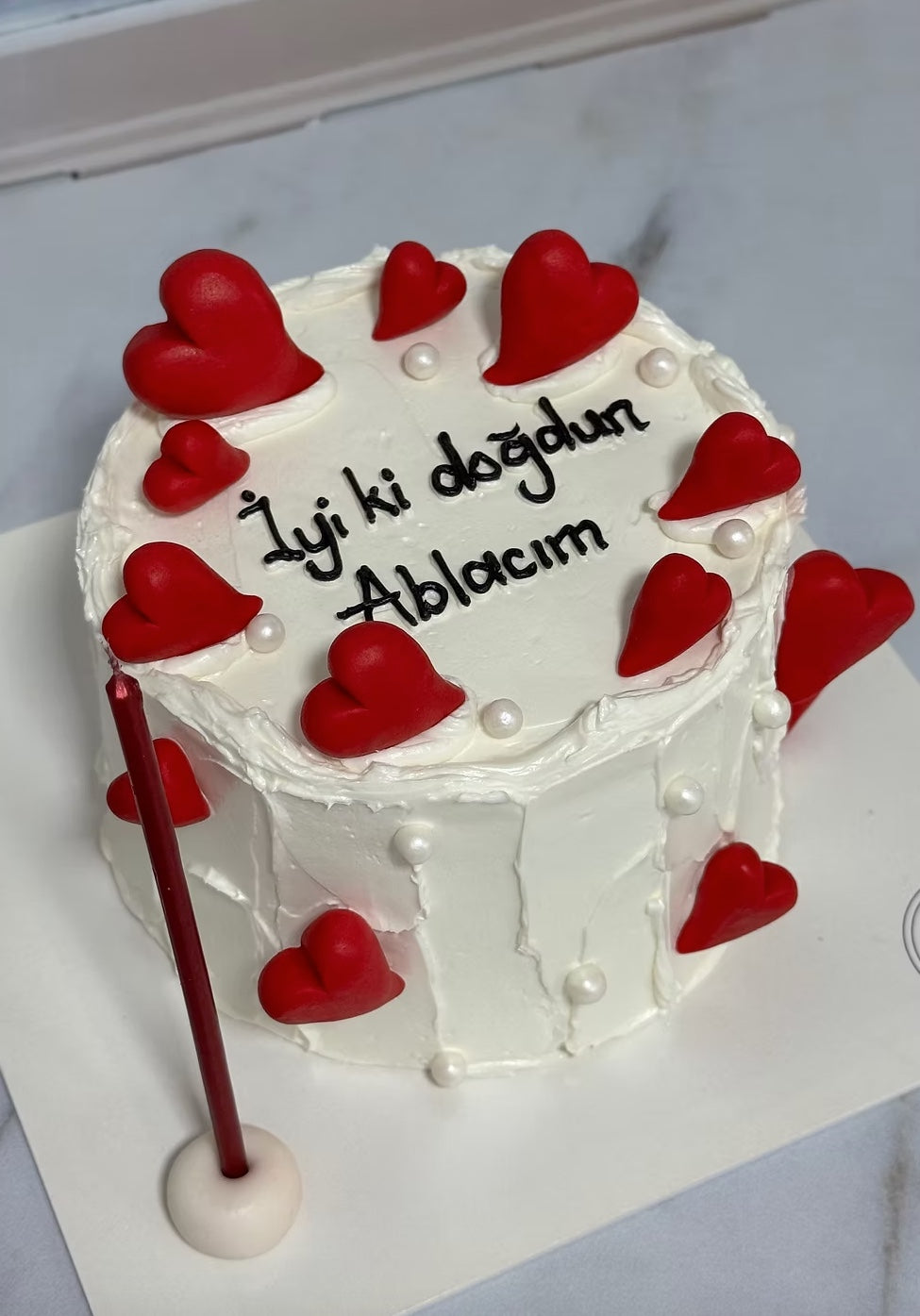 Kırmızı Kalpli Yazılı Pasta