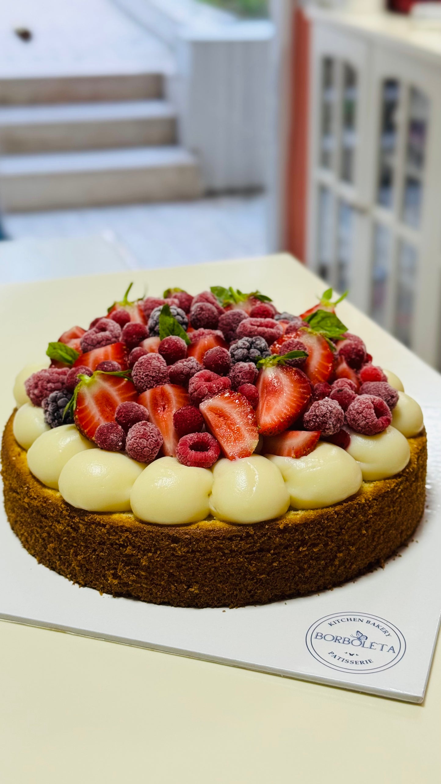 Kırmızı Meyveli Tart