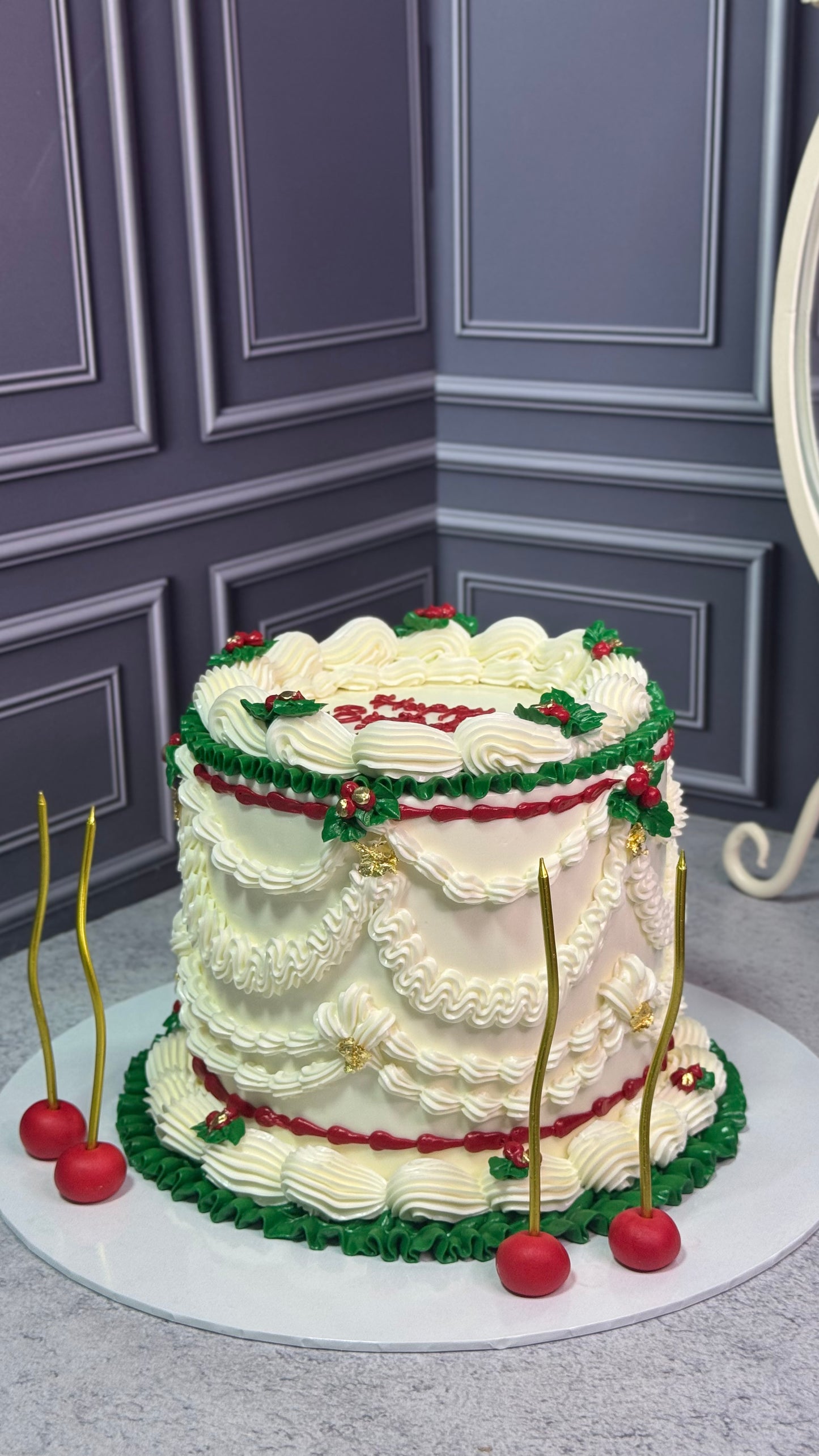 Fancy Retro Süslemeli Retro Yılbaşı Pasta