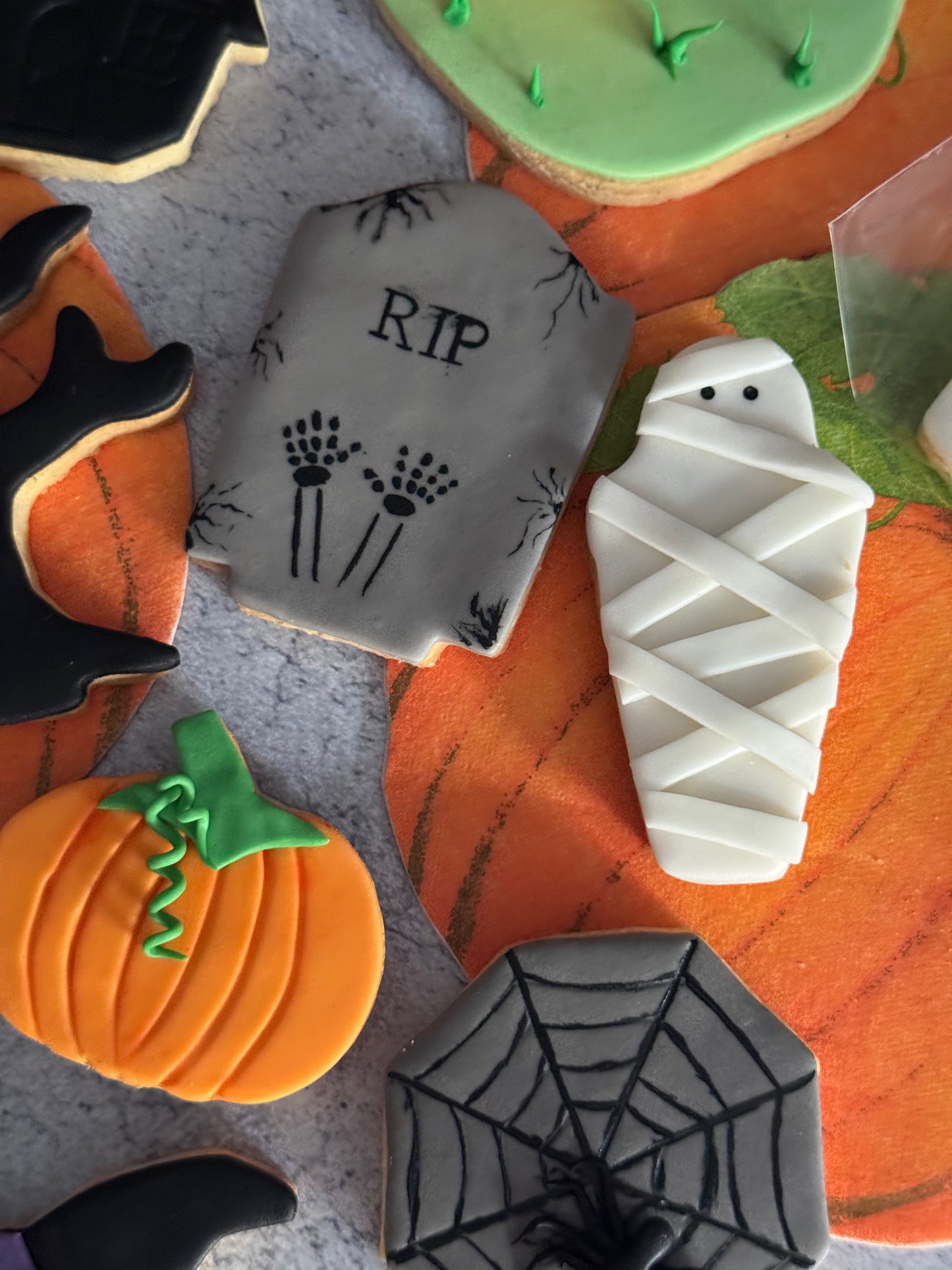 Halloween Şeker Hamurlu Kurabiye