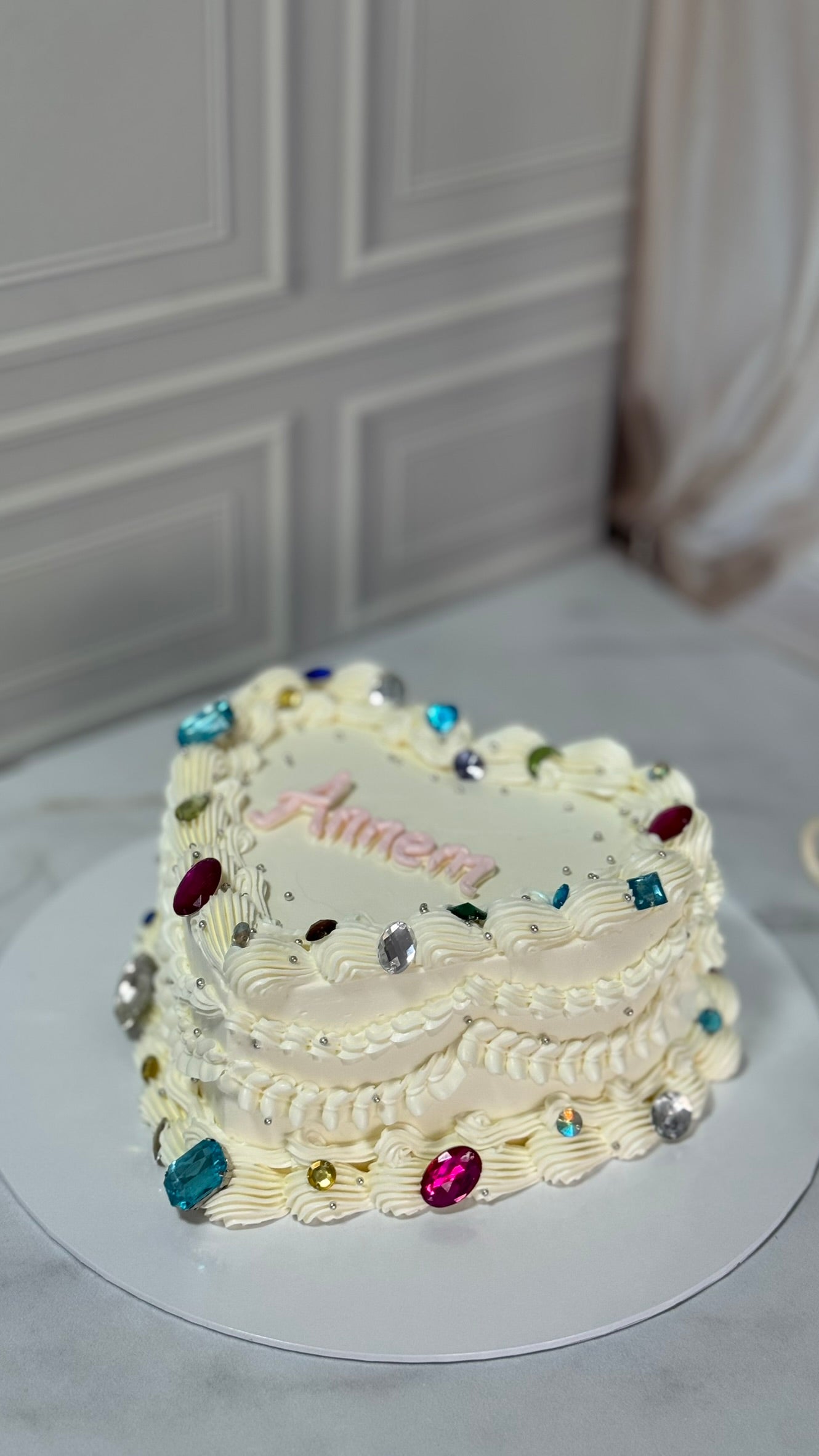 Kalpli Mücevherli Pasta