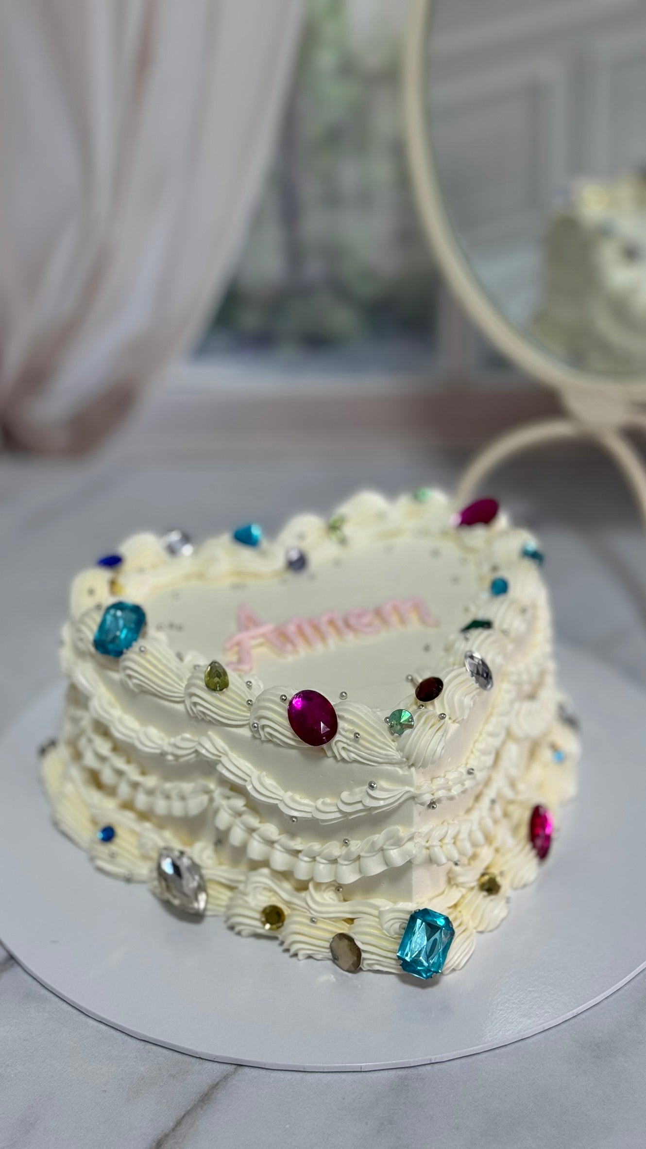 Kalpli Mücevherli Pasta