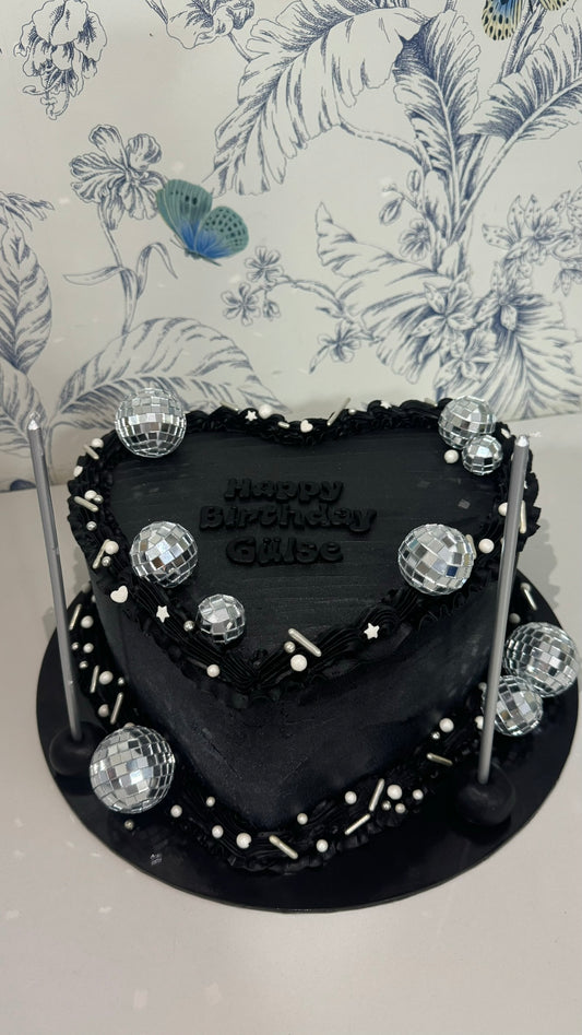 Disko Retro Kalpli Doğum Günü Pasta