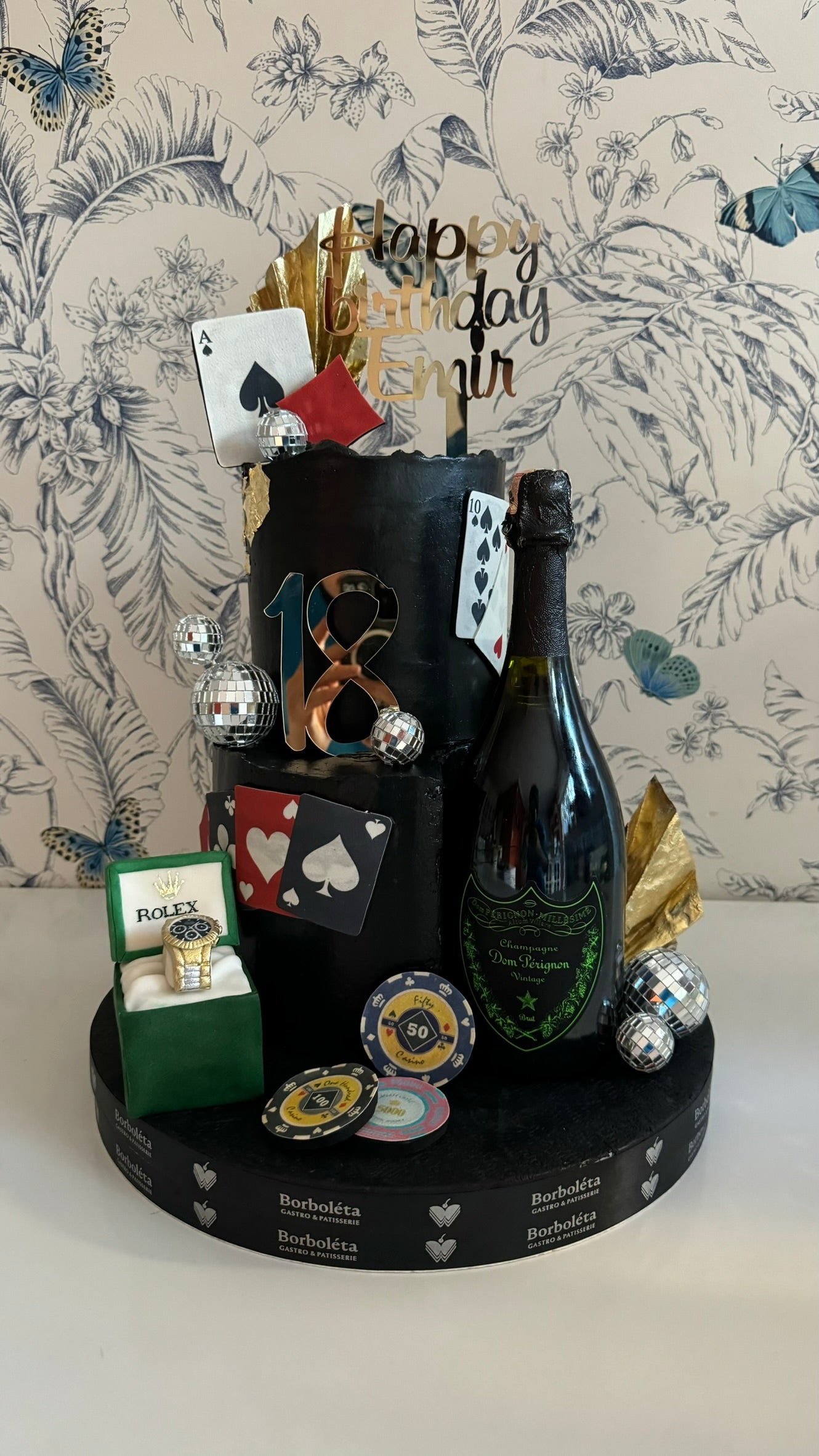 18.Yaş Doğum Günü Pastası