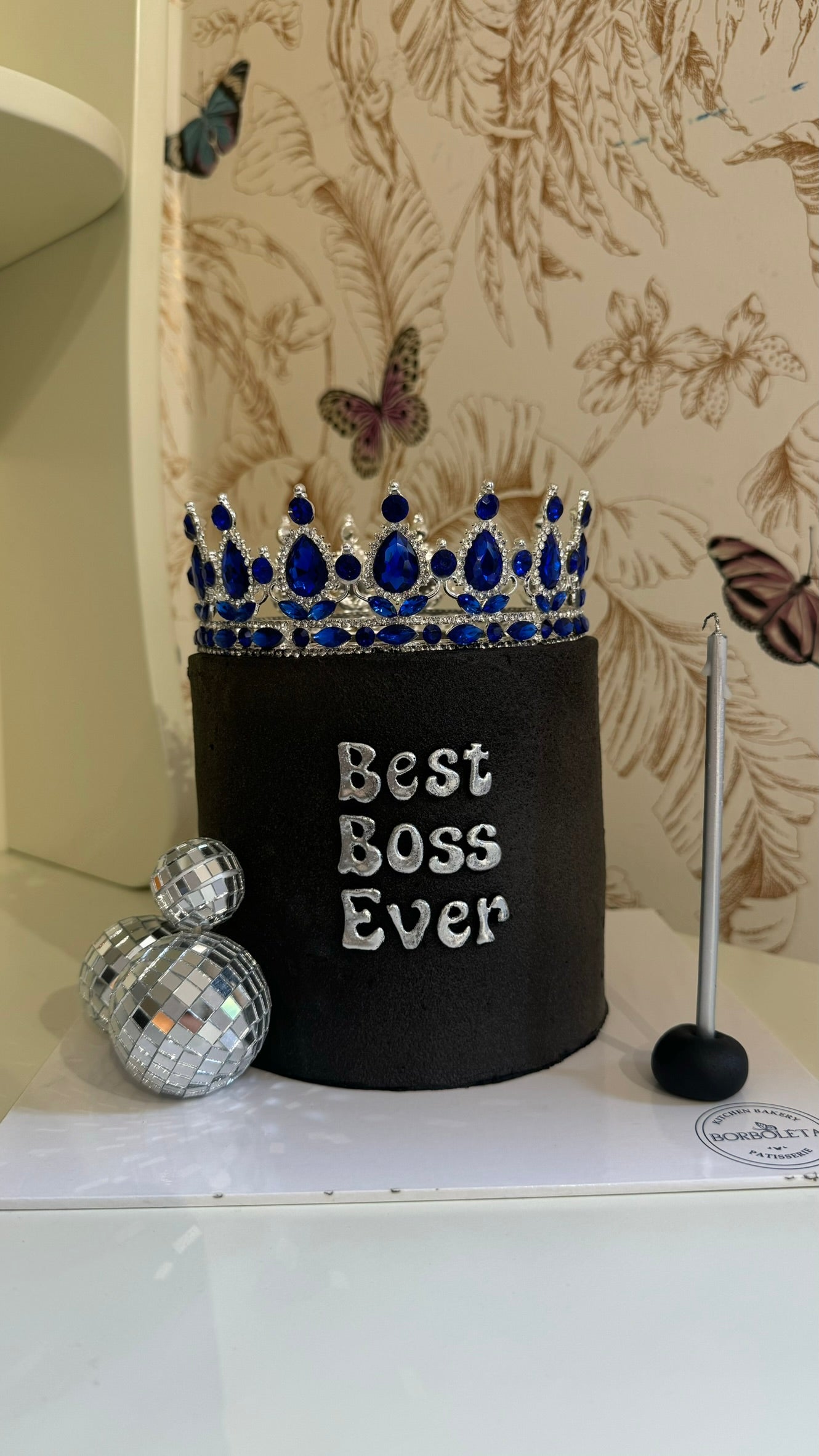 Best Boss Ever Simli Taçlı Pasta