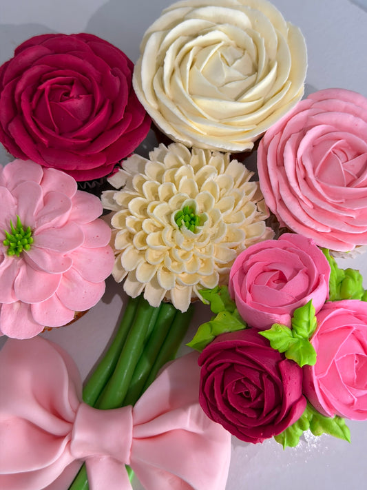 Lüks 6'lı Cupcake Çiçek Buketi
