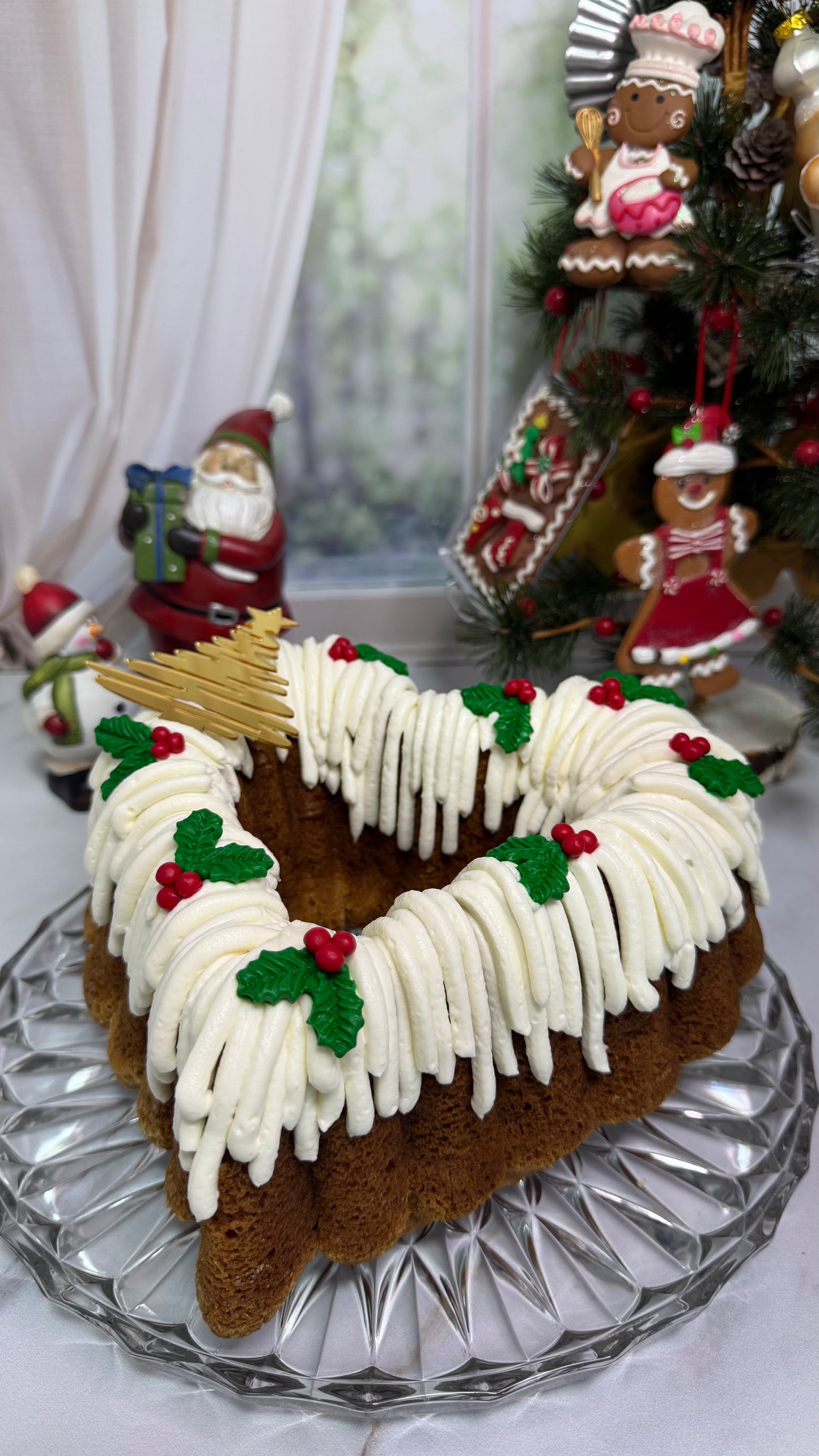 Kalp Şeklinde Yılbaşı Konseptli Bundt Cake