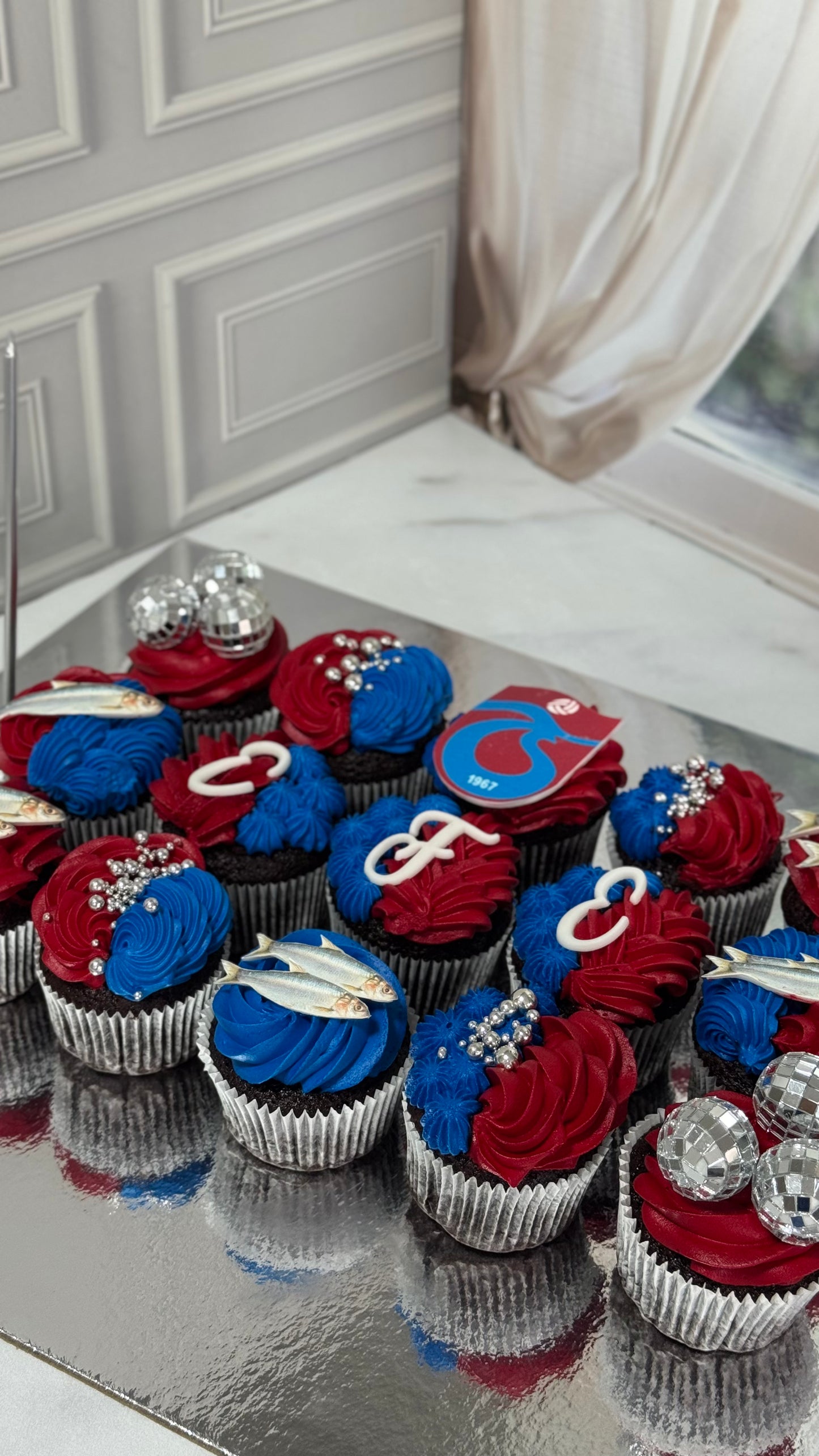 Taraftar Konseptli Doğum Günü Cupcake