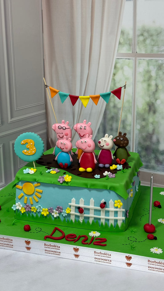 Peppa Pig Doğum Günü Pastası